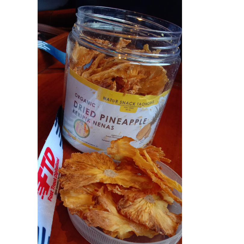 

keripik buah nenas / dried pineapple taohors