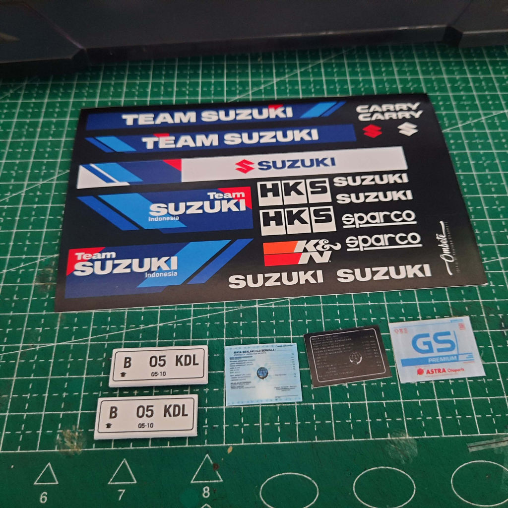 PAKET Stiker + Plat Nomor + Nomor KIR + Stiker Aki RC Wpl D12 Pickup Carry