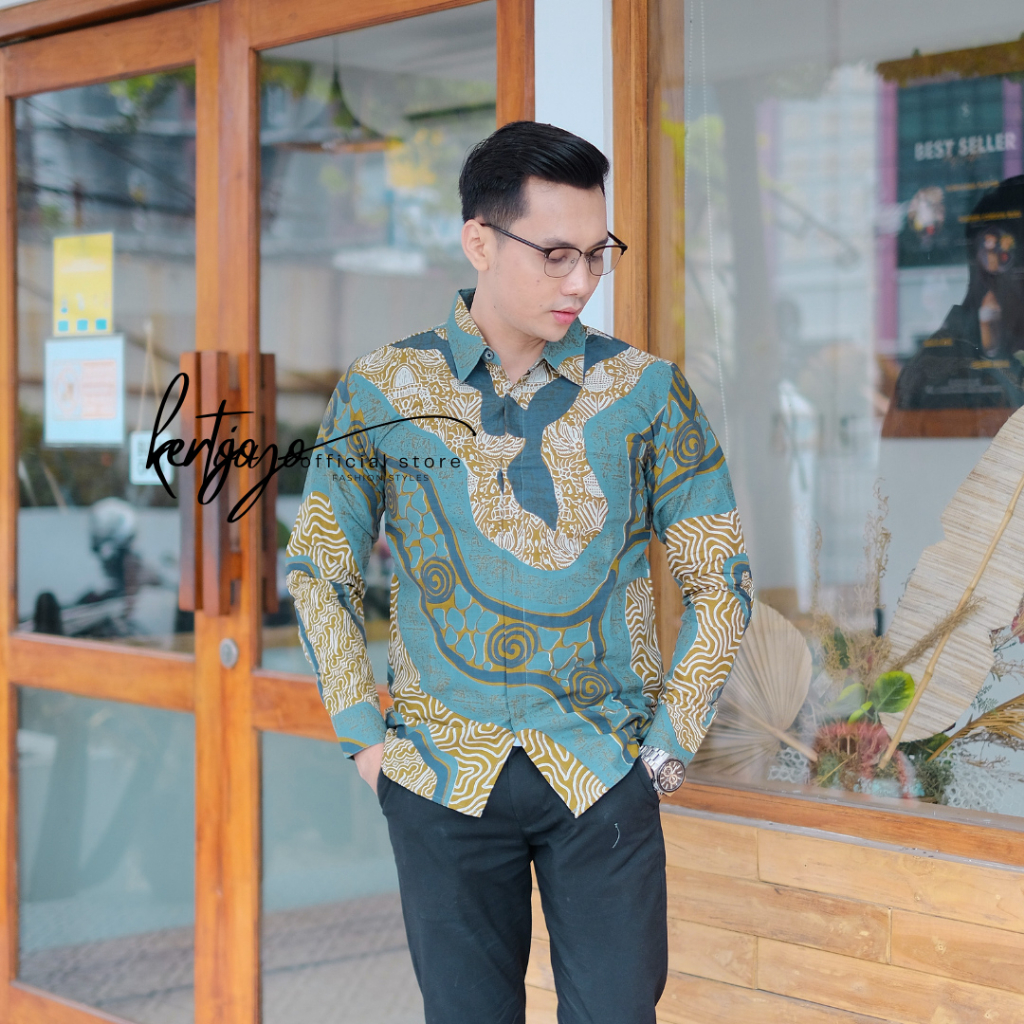 Batik pria modern slimfit Baju Batik Pria Lengan Panjang slimfit baju batik pria Solo Slimfit premium baju seragam BATIK KERTOJOYO KJ048 kemeja batik pria lengan panjang full furing baju batik alisan Kemeja batik slimfit batik premium laskala PRABUSENO