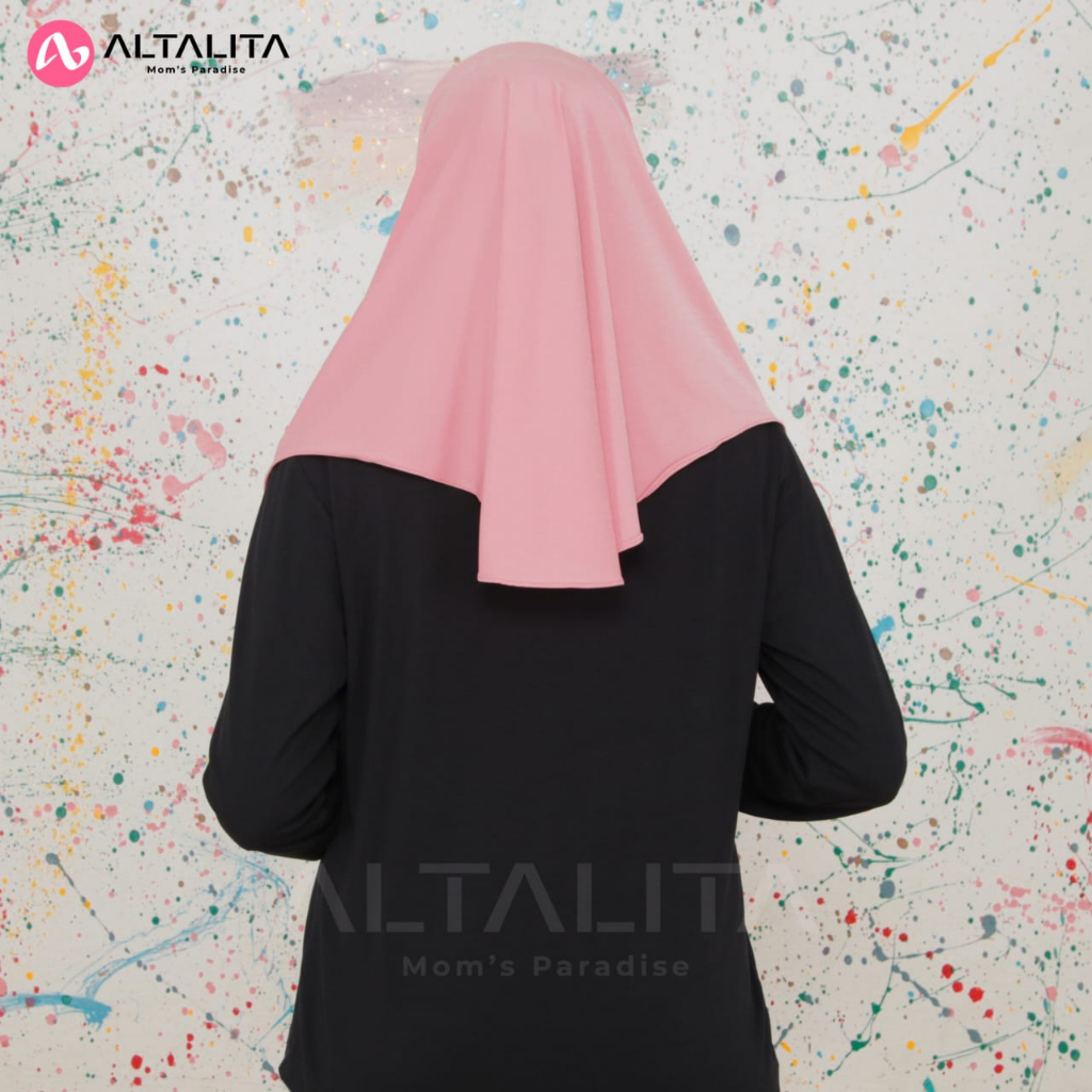 Altalita - Kerudung Sport Instan Menutup Dada Jilbab Bergo Jersey Premium Hijab Instan Qiara Penguin Size S Cocok Untuk Sekolah Olahraga Volly Futsal Senam dan Sehari-Hari