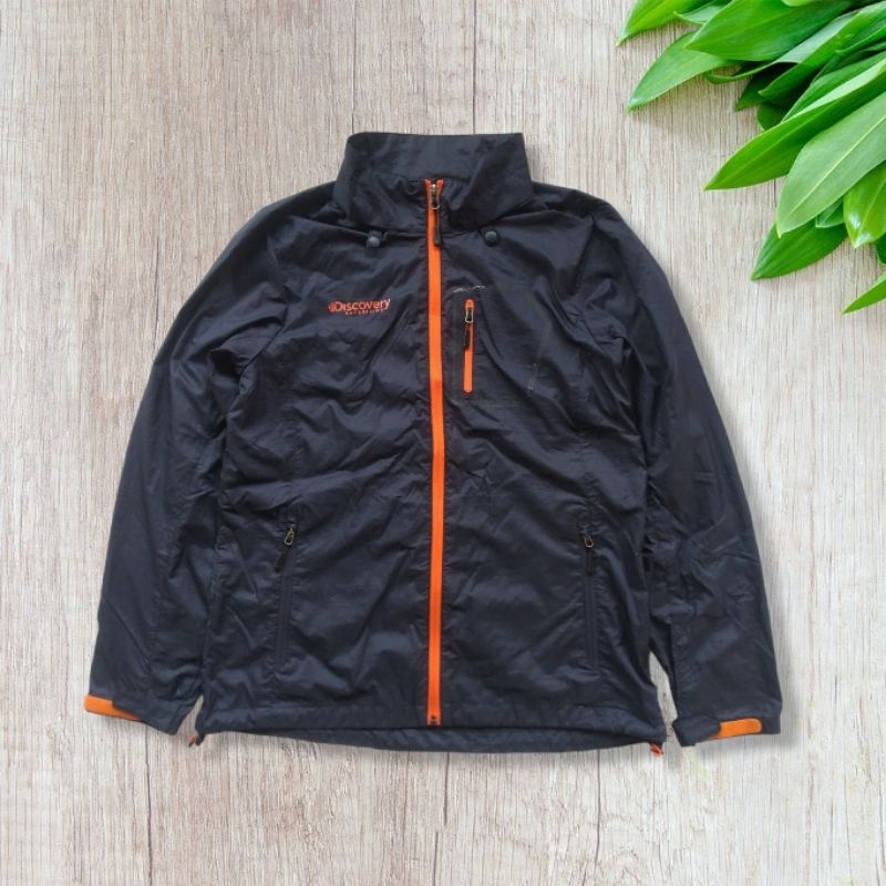 Jaket Running Parasut Outdoor Olahraga Lari Discovery Second Original