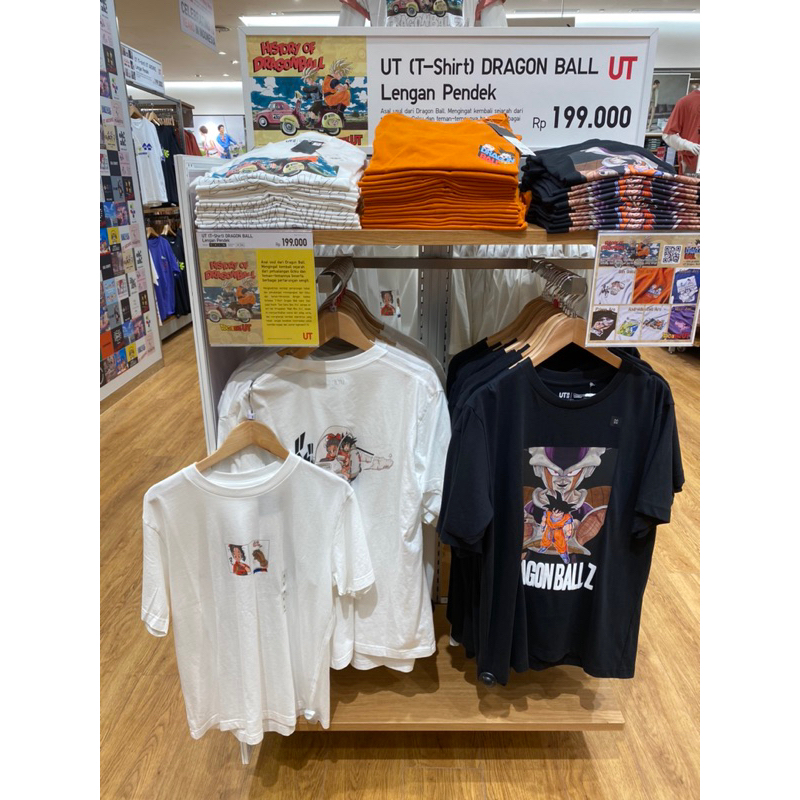 Men Uniqlo UT Tshirt Kaos Dragon Ball