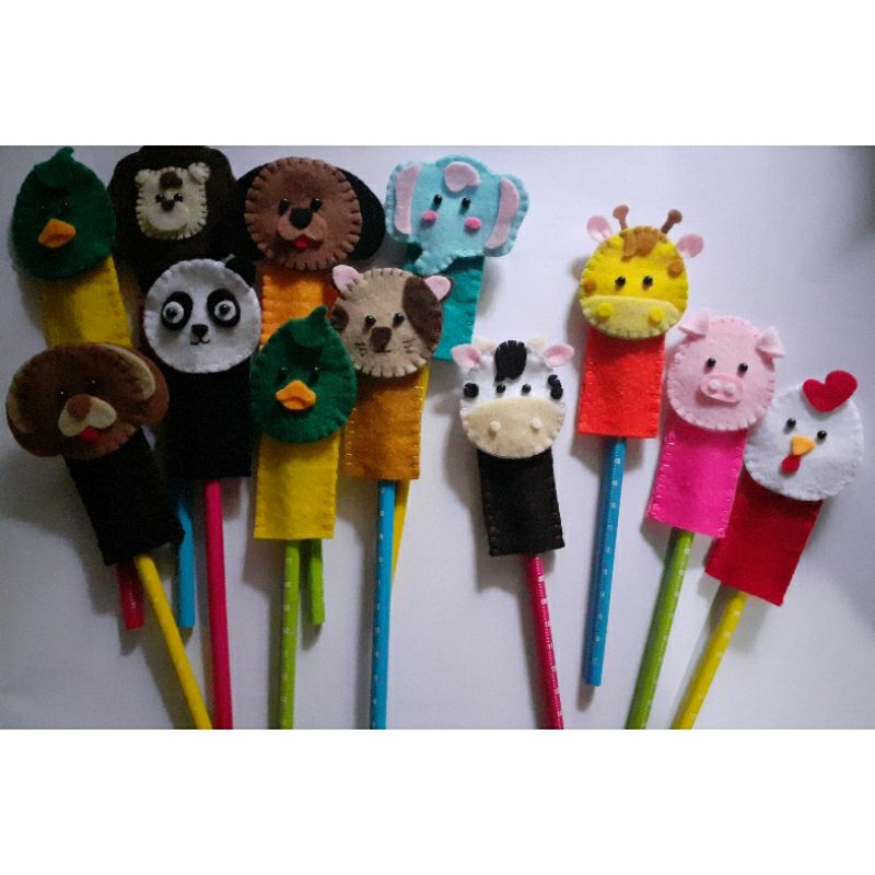 

Pensil Boneka Jari
