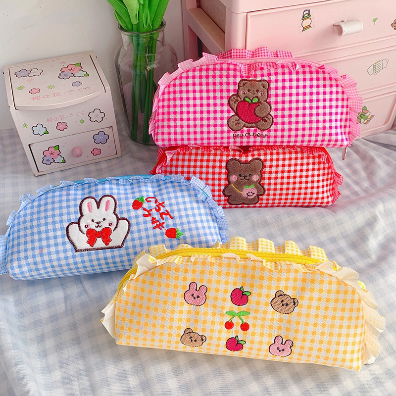 

TEMPAT PENSIL KAIN BERUANG PITA | TEPAK PENSIL | POUCH MAKEUP