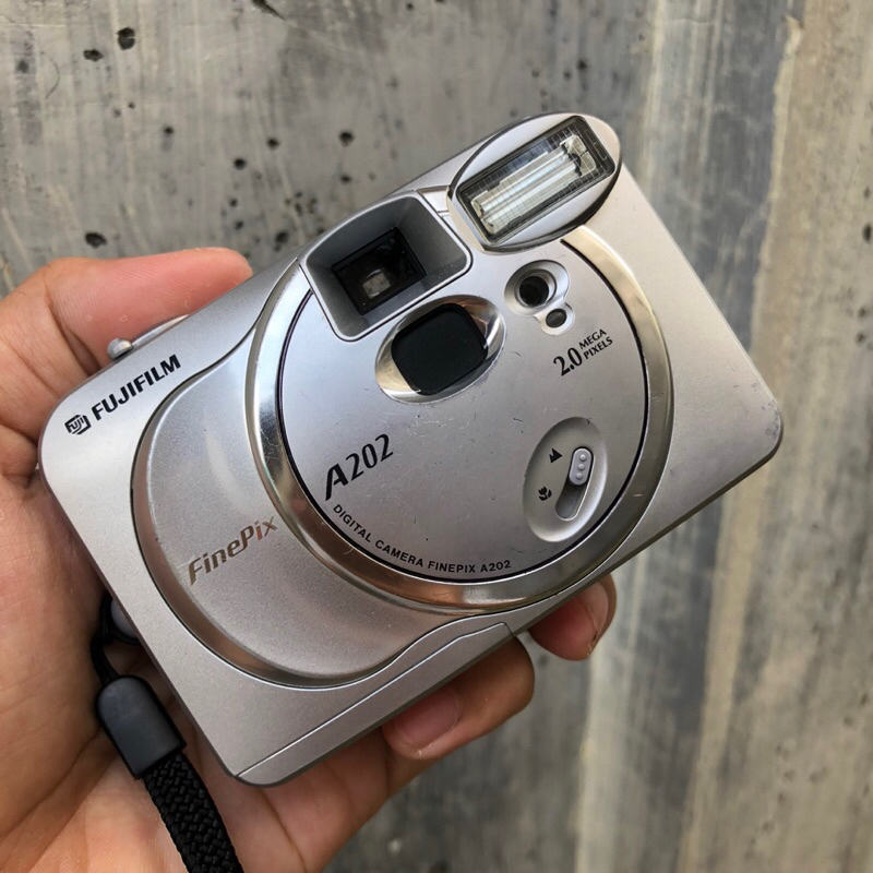 Kamera Digital Fujifilm Finepix A202