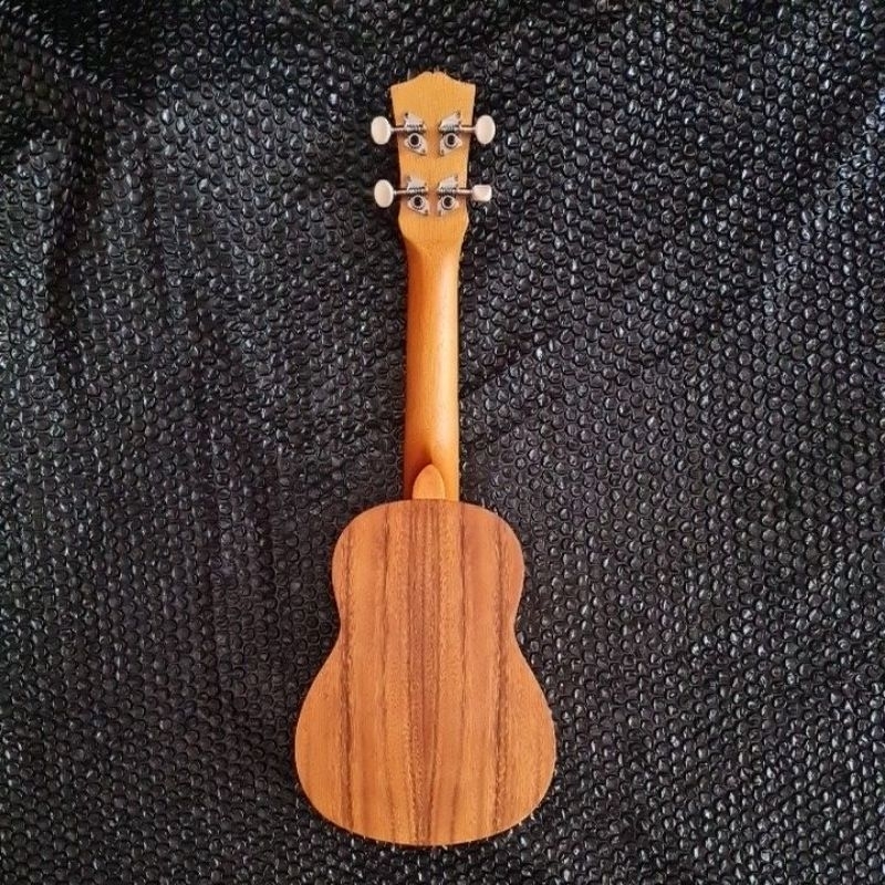 ukulele ukalele soprano merek dluxe original