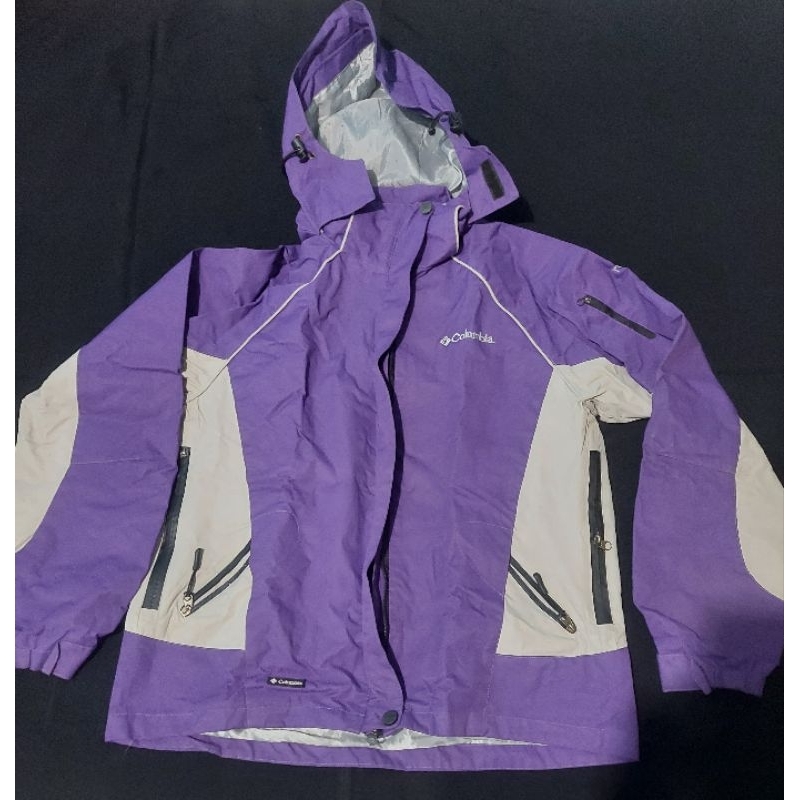 Preloved Jaket Gunung Waterproof Columbia