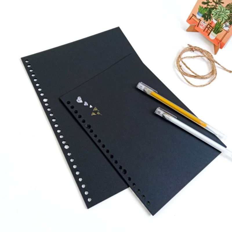 LOOSE LEAF BLACK PAPER/ISI BINDER HITAM POLOS/KERTAS BINDER HITAM A5 /B5