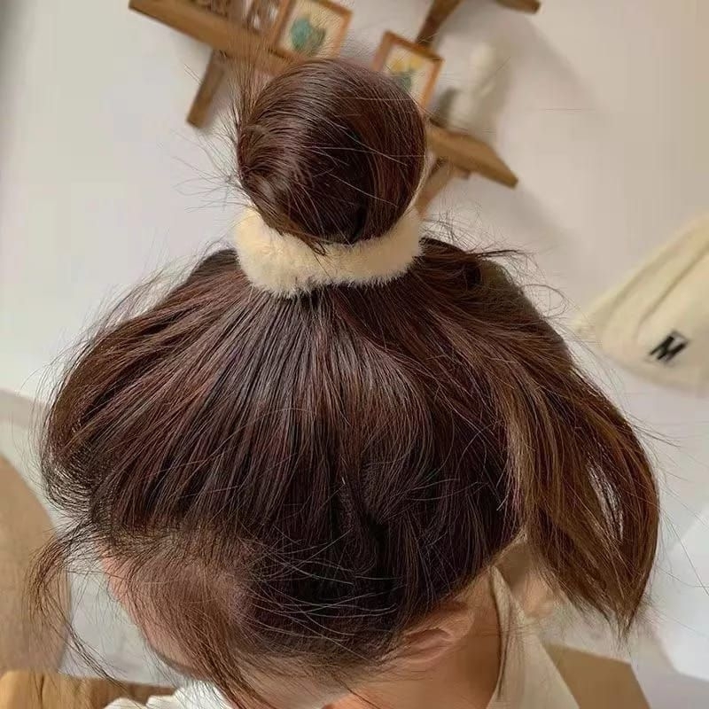 IKAT RAMBUT BULU POLOS IKAT RAMBUT KOREA KUNCIR RAMBUT KOREA IKAT RAMBUT BULU POMPOM IKAT RAMBUT SCRUNCHIE IKAT TAMBUT BULU HALUS IMPORT WARNA WARNI