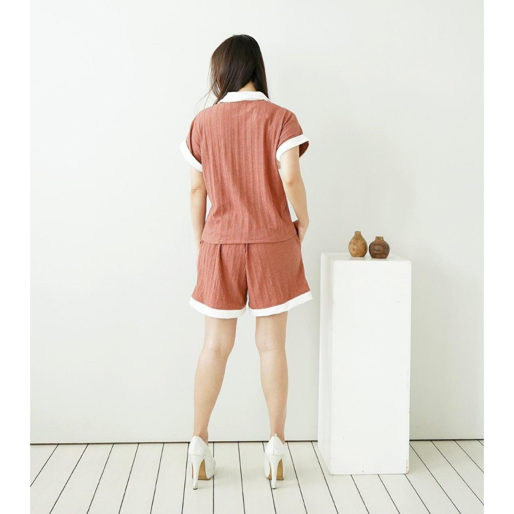 4791 raffles two list button collar short knit one set