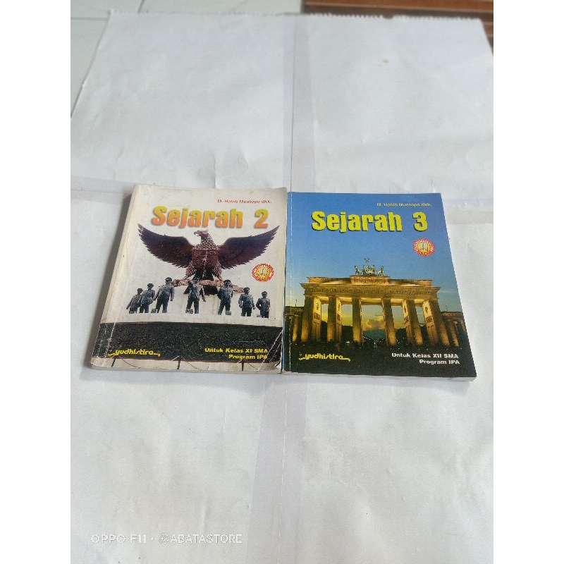 BUKU SEJARAH SMA KLS XI XII IPA KTSP M HABIB MUSTOPO 2011