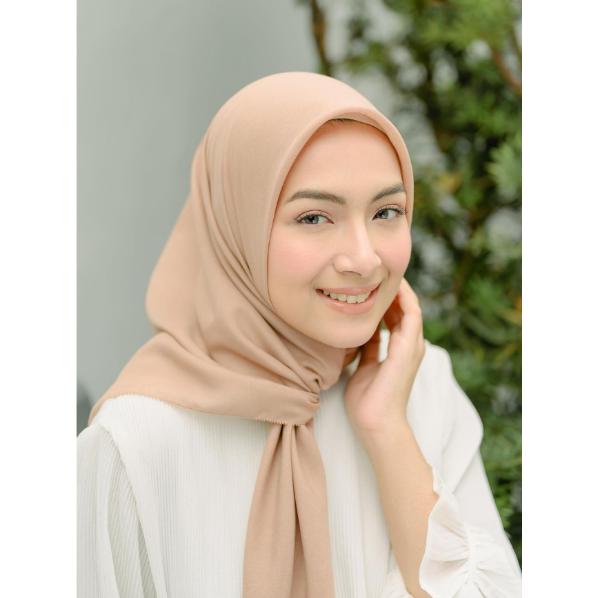 [PART 1] Hijab Segiempat BELLA SQUARE PREMIUM Finishing Neci