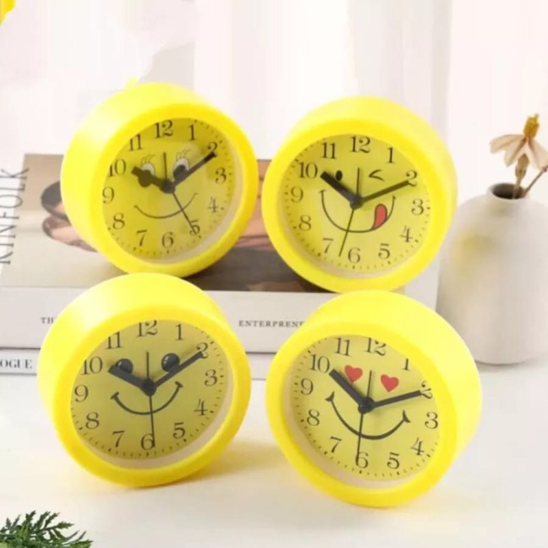 Jam Bulat Motif Smile/Jam Weker Smile Alarm/ Jam Meja Alarm