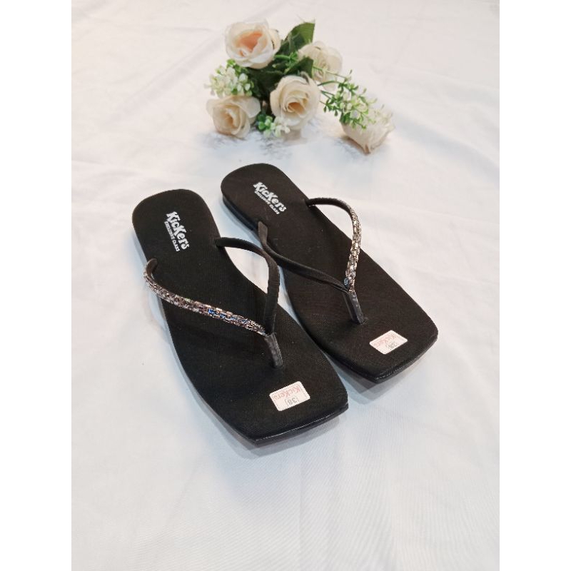 Sandal Japit Model Terbaru/Sandal wanita