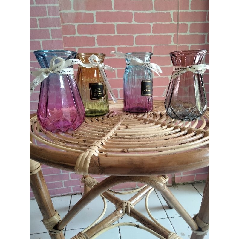 VAS BUNGA KRISTAL,POT KERAMIK.VAS BUNGA MEJA TAMU.VAS KERAMIK.POT BUNGA KACA.