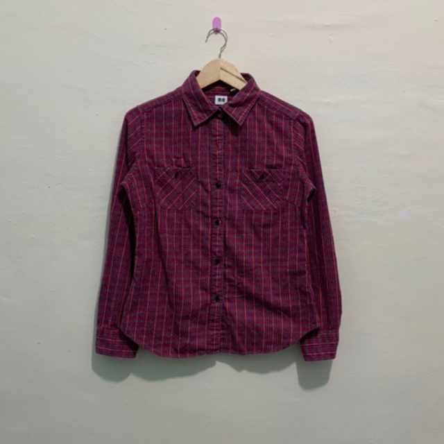 KEMEJA UNIQLO DOUBLE POCKET