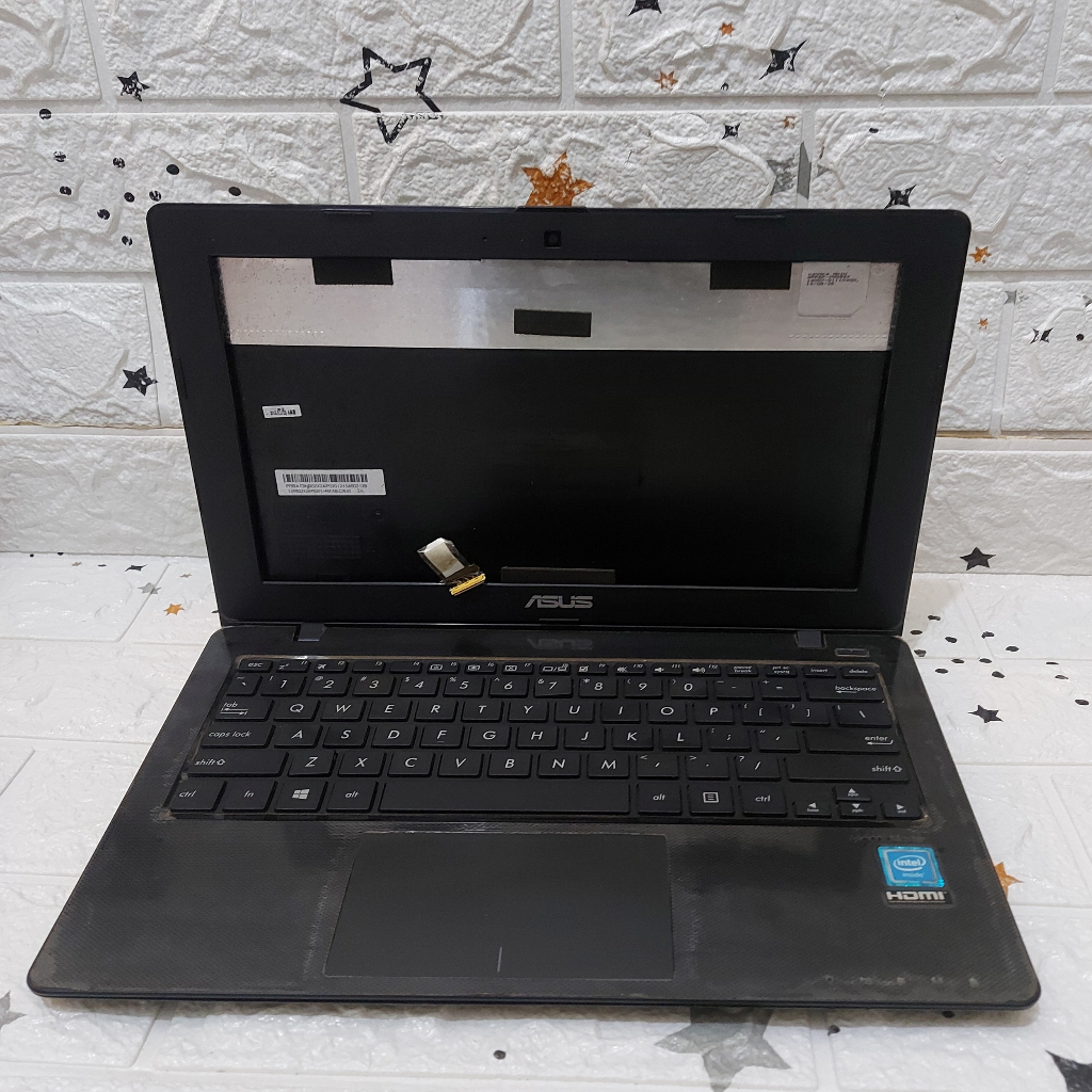 CASING BEKAS LAPTOP ASUS X200M SIAP PASANG