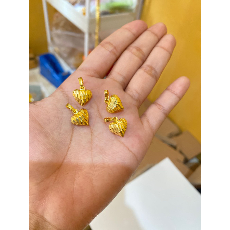 Liontin Love kecil terbaru warna 24k