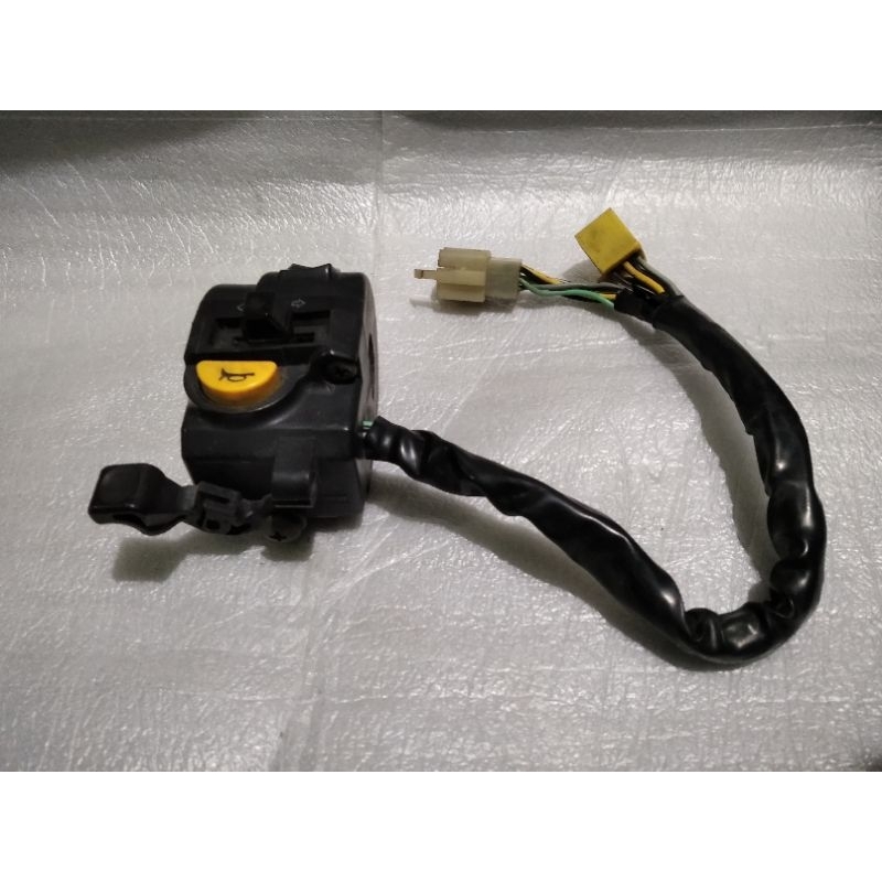 Saklar Holder Kiri Satria Fu 150 Original
