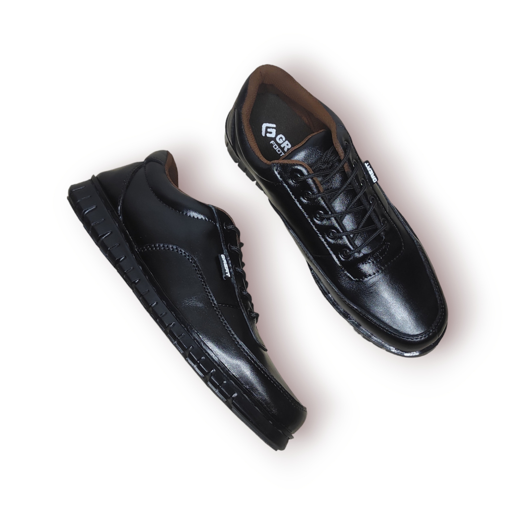 GREAT FOOTWEAR Sepatu Sneakers Pria Kulit Asli Sepatu Kerja Kantor Pria Sepatu Oxford Pria Kasual Formal Anti Licin Kozy Black