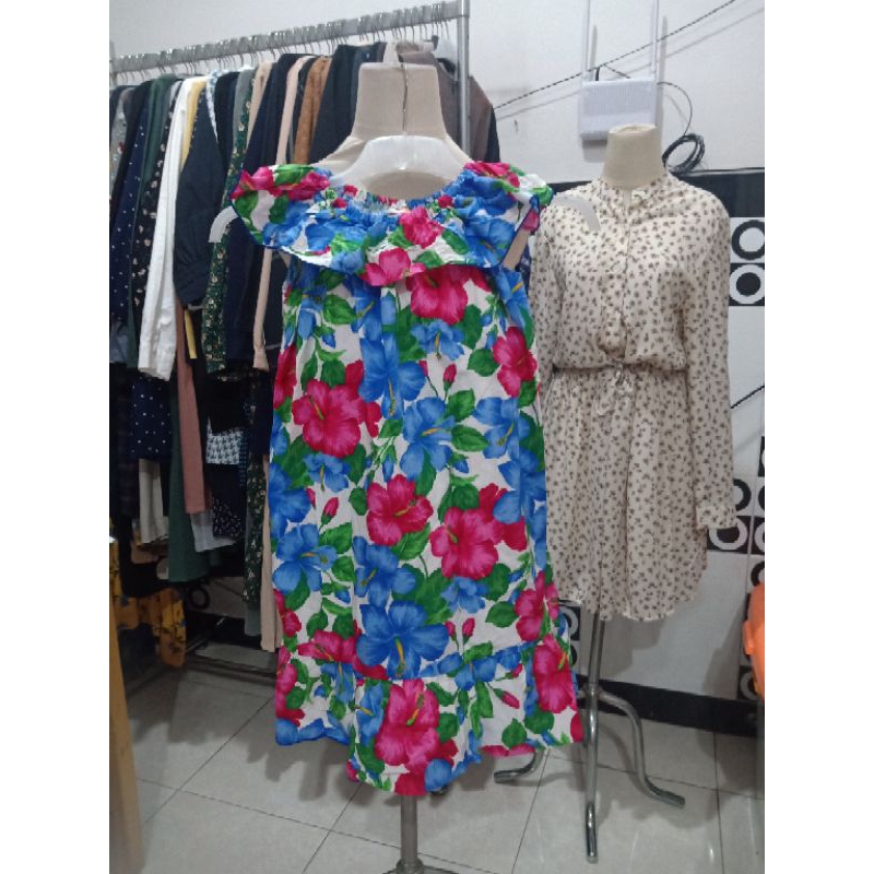 Dress bunga remaja