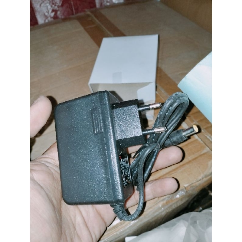 Adaptor 14V 1.786A STB monitor samsung LG jack jarum