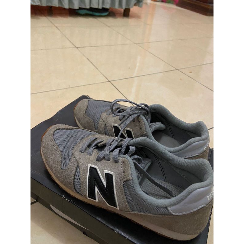 new balance 373