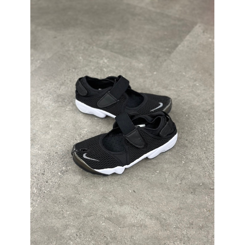 NIKE AIR RIFT BREATHE WMNS BLACK 100% AUTHENTIC