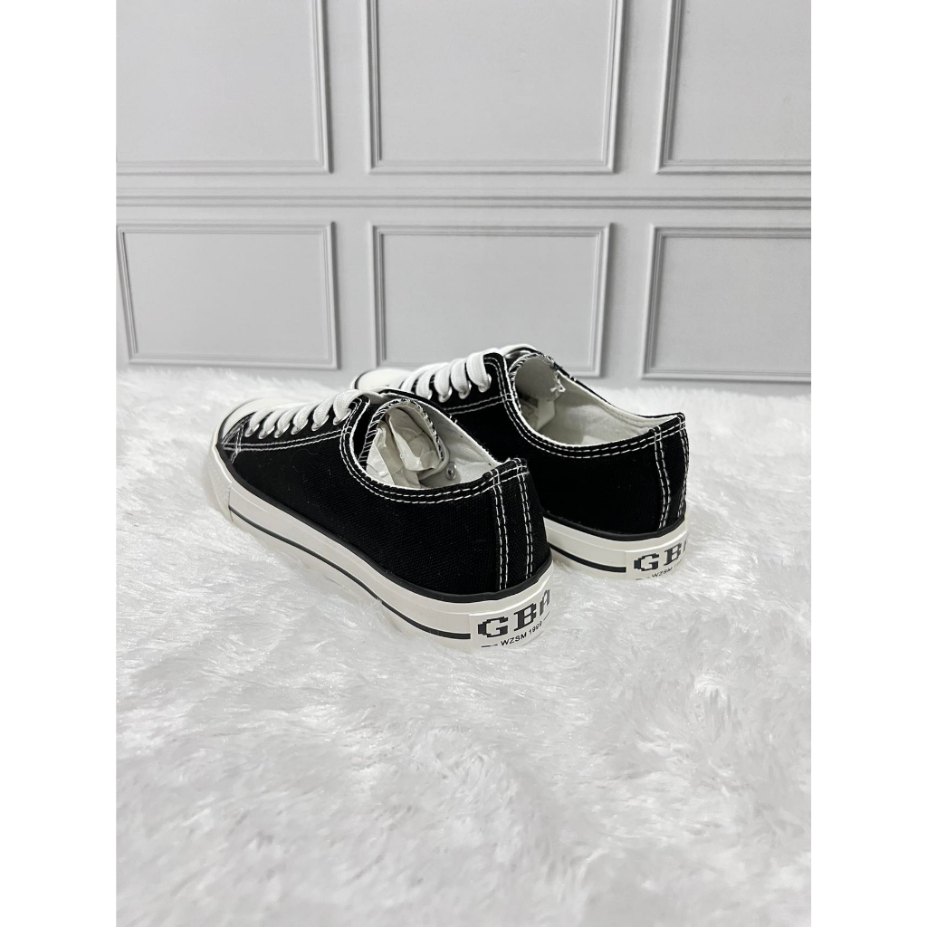 IMPORT Sepatu Sekolah Kanvas Hitam Polos / Sneakers Canvas Sekolah Best Quality Size 35-40