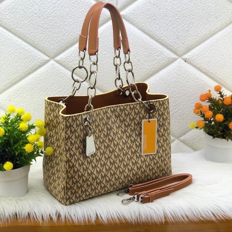 MK Chintya Premium Bahan Waterproof UK 28x23 cm import