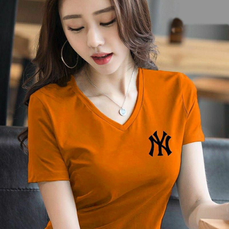 KAOS LOGO  WANITA BAHAN SOFF BANYAK PILIHAN WARNA