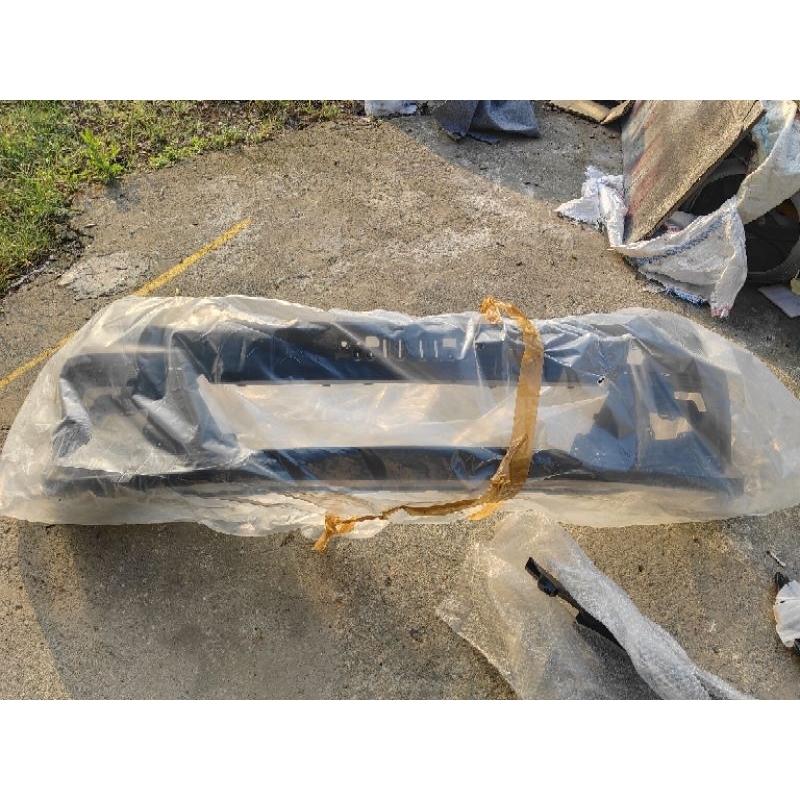 bumper depan mobilio rs baru