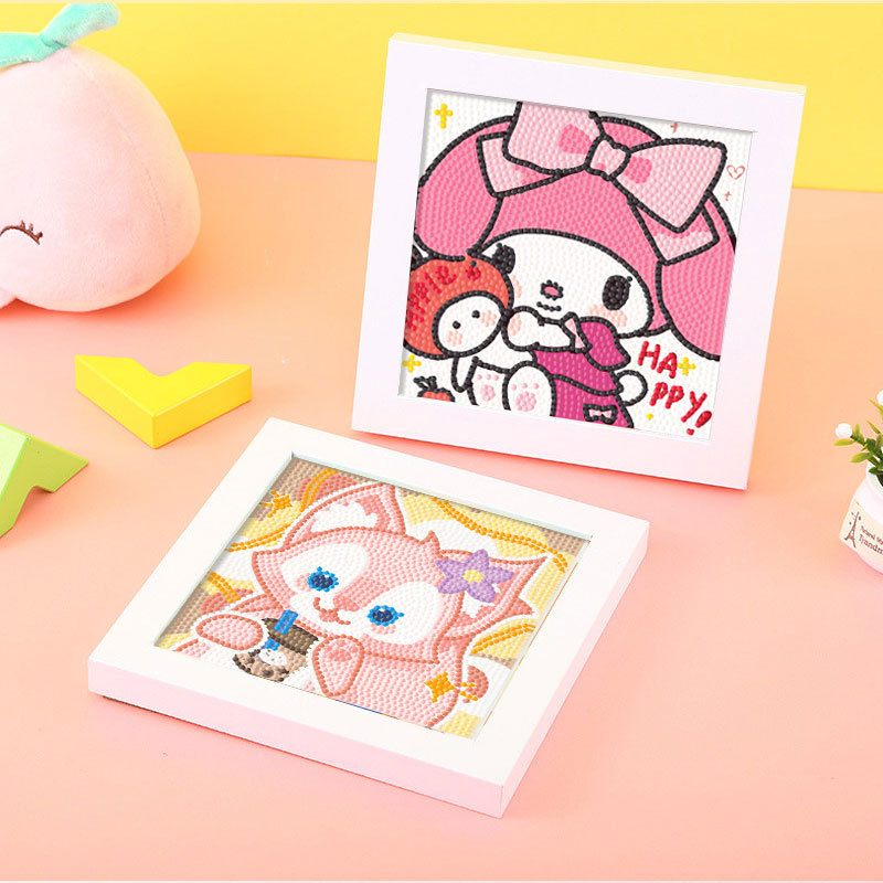 [NEW] DIAMOND PAINTING ANIME GIRL &amp; SANRIO SERIES + FRAME BINGKAI 18CM X 18CM / SET STICKER DIY MANIK DIAMOND BEADS CUTE GIRL LUCU UNIK MURAH STIKER MOMO VIRAL NINI  BOX HOLOGRAM DIY MAINAN ANAK