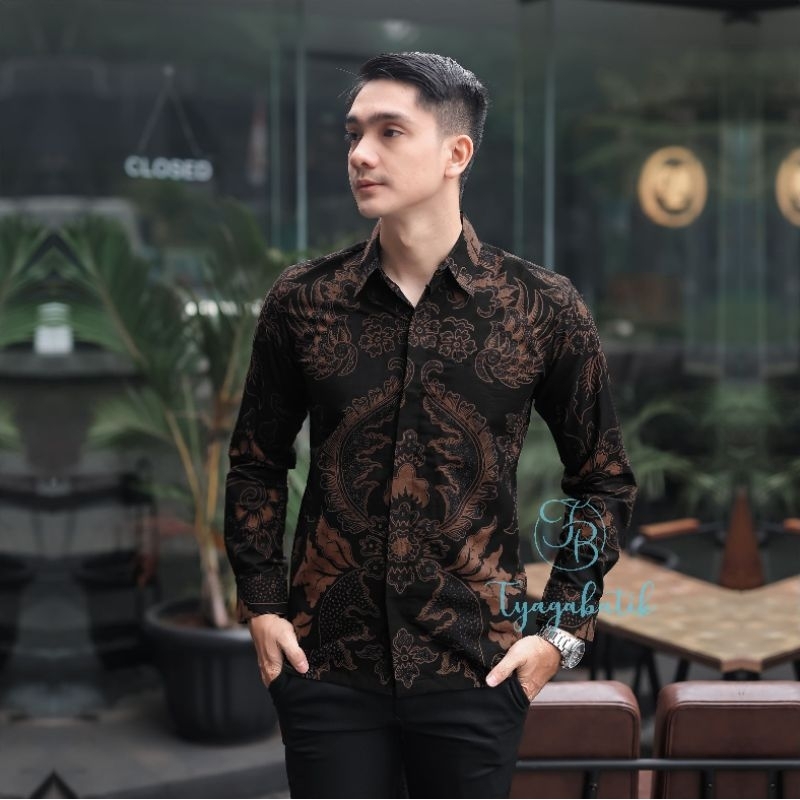 Kemeja Batik Slimfit Lapis Furing Premium 0119 Tyaga Batik