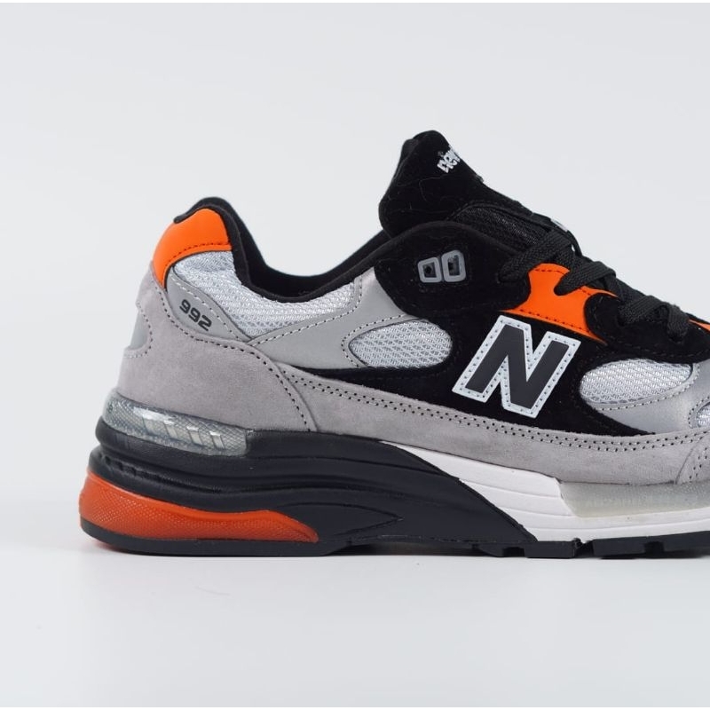 Sepatu New Balance 992 X DTLR Grey Orange