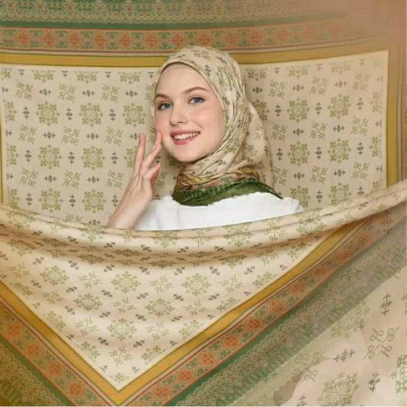 KERUDUNG SEGI EMPAT VOAL MOTIF 130X130