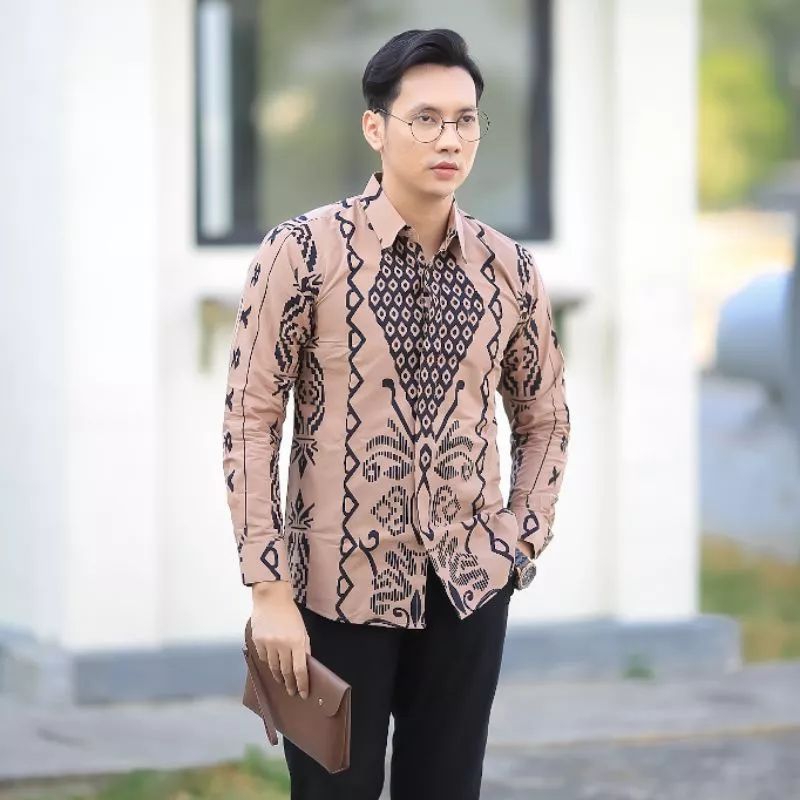 GURDO COKLAT kemeja batik pria katun halus sragenan terbaru