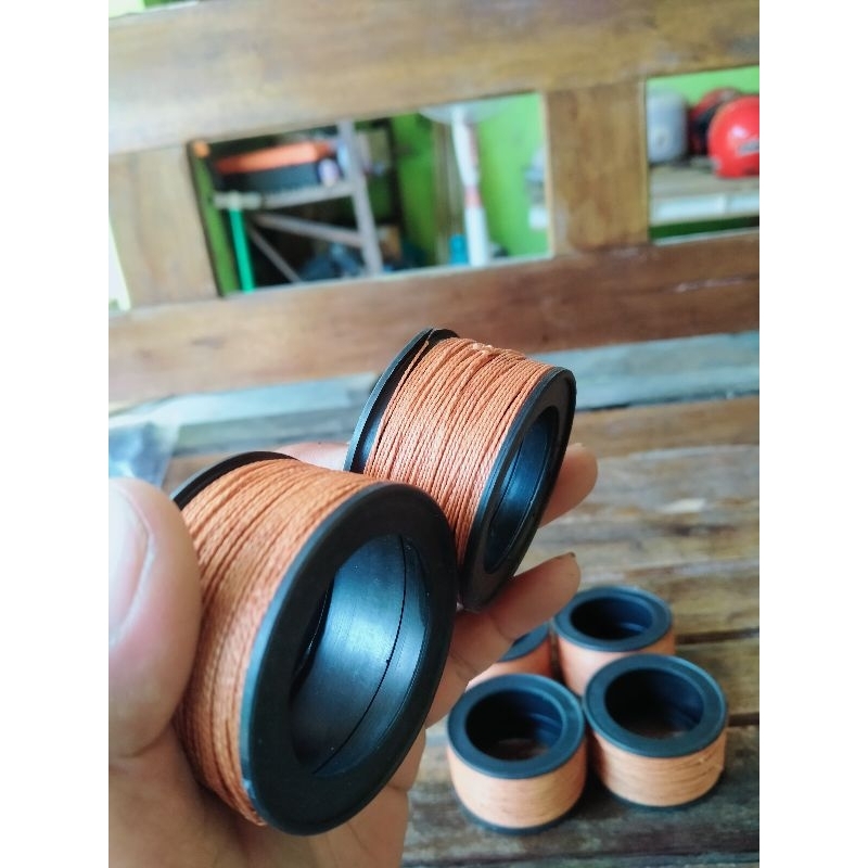 Benang nilon untuk merakit layangan gapangan panjang 10 meter