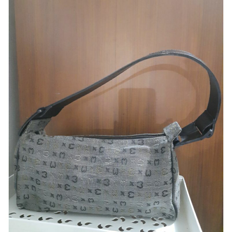 Tas Metrocity Baguette Shoulder Bag Preloved