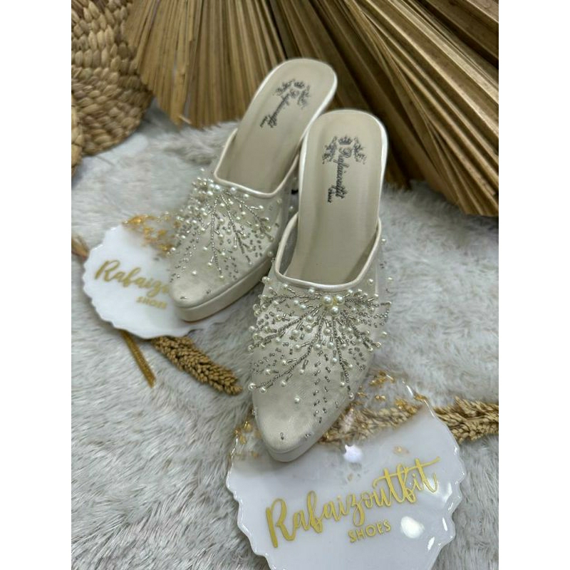 Sepatu wedding pesta Cantik anggun Ivory 9cm tahu