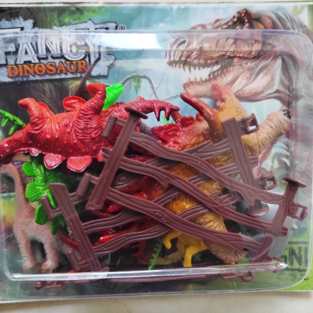 Mainan Dinosaurus Set isi 7pcs Dino Besar Sedang Kecil Kemasan Mika