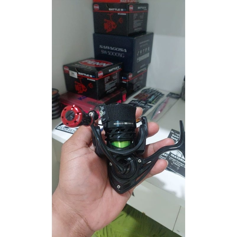 Daiwa revros ex lt 2500 Bonus pe + knob handle gomexus