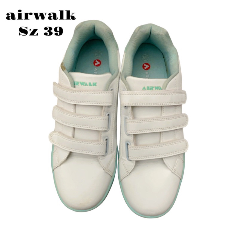 Airwalk sepatu wanita ori