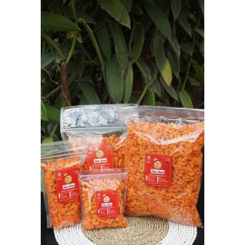 

makaroni kriuk/makaroni/kriuk/cemilan/murah/200gram
