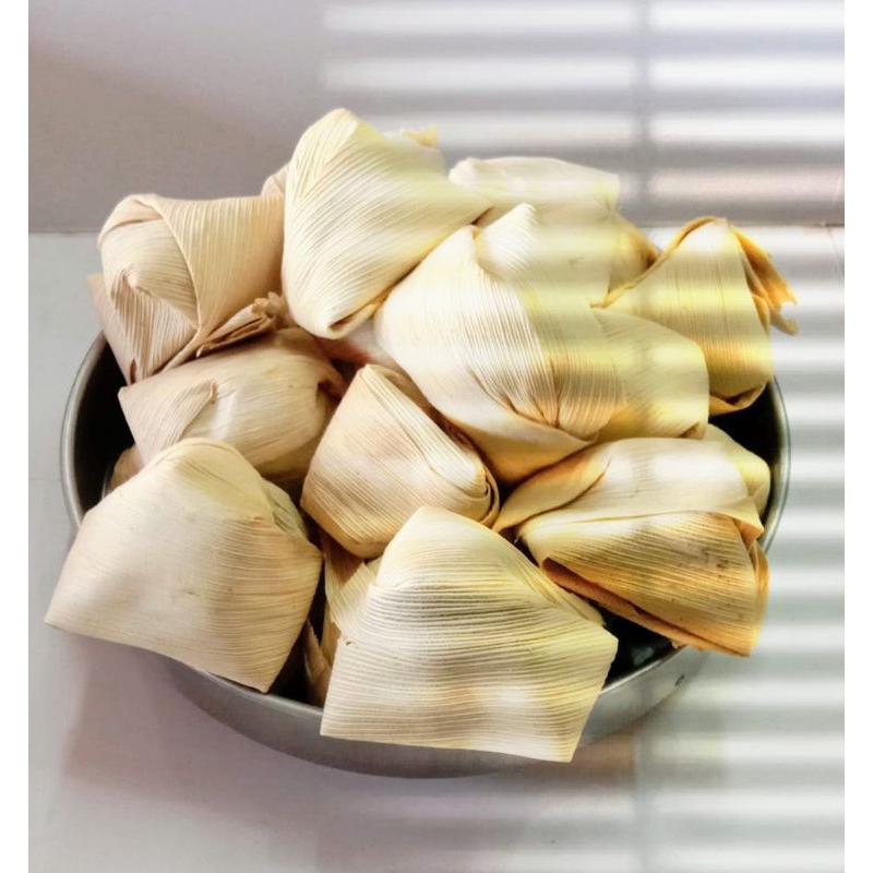 

Dodol garut lengkap/dodol garut komplit/dodol jagung/wajit cililin/oleh oleh garut/oleh oleh bandung