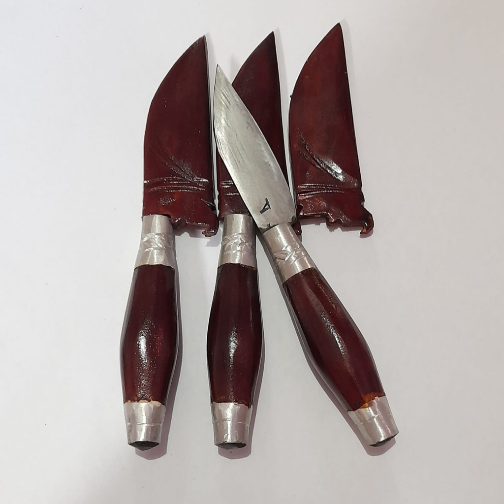pisau janur tiuk mejaitan tiuk bali