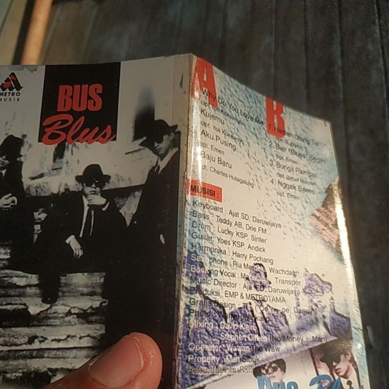 Kaset pita Bus Blues