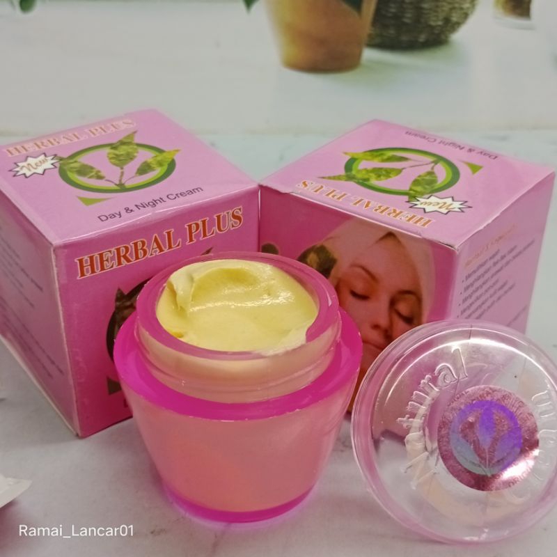 pcs Cream Herbal Plus Original Holo Daun