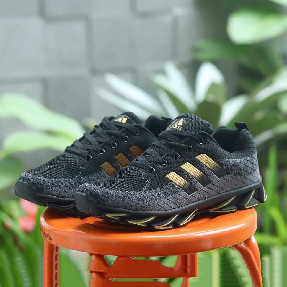 Sepatu Olahraga Sepatu Lari Sepatu Adidas Springblade Running For Men Import Vietnam