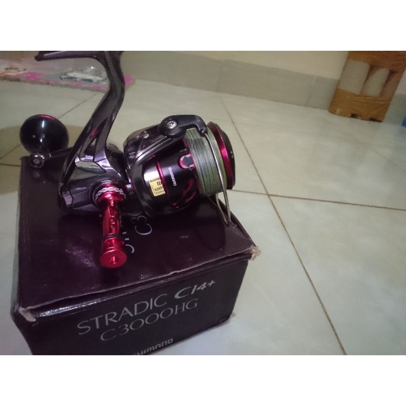 shimano stradic c14 3000HG bekas lecet pemakaian normal